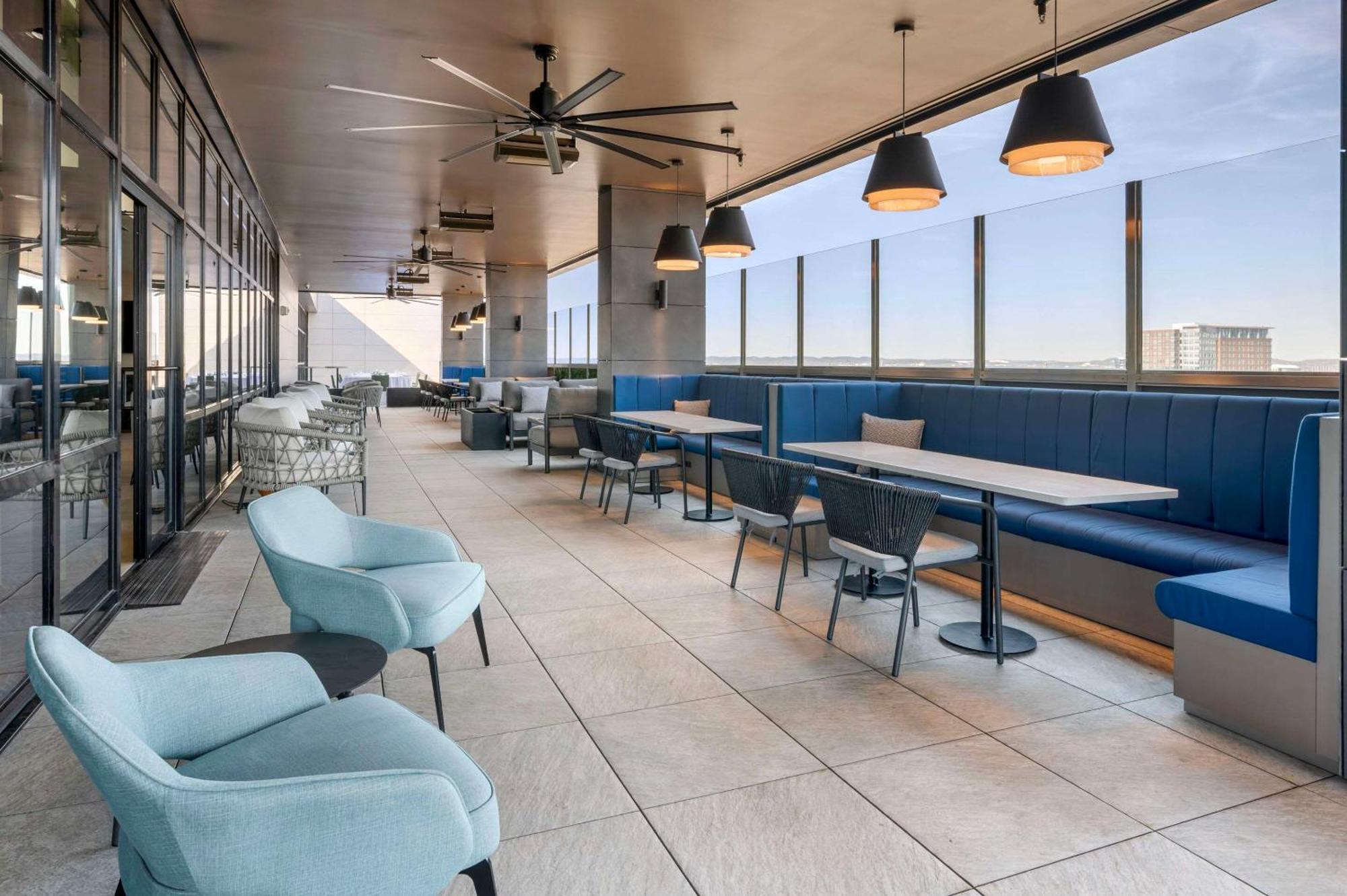 Cambria Hotel Nashville Midtown Exterior foto